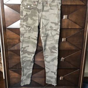 Women’s True Religion Camo Cargo Pants